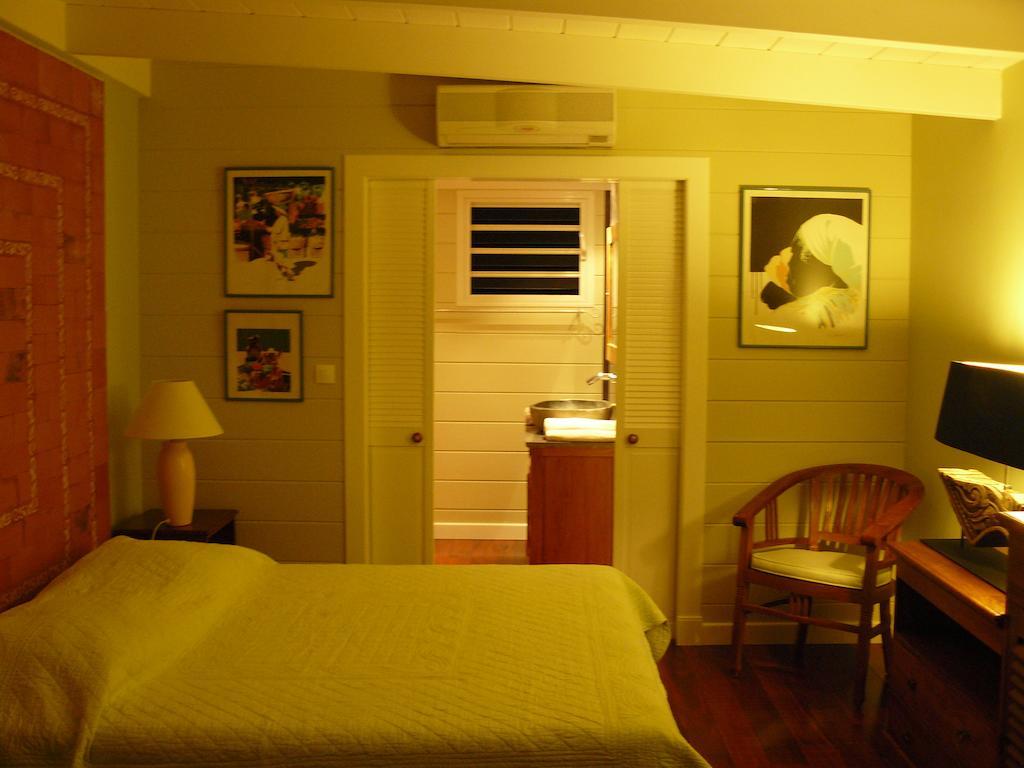Cases Couleurs Saint-Leu Room photo